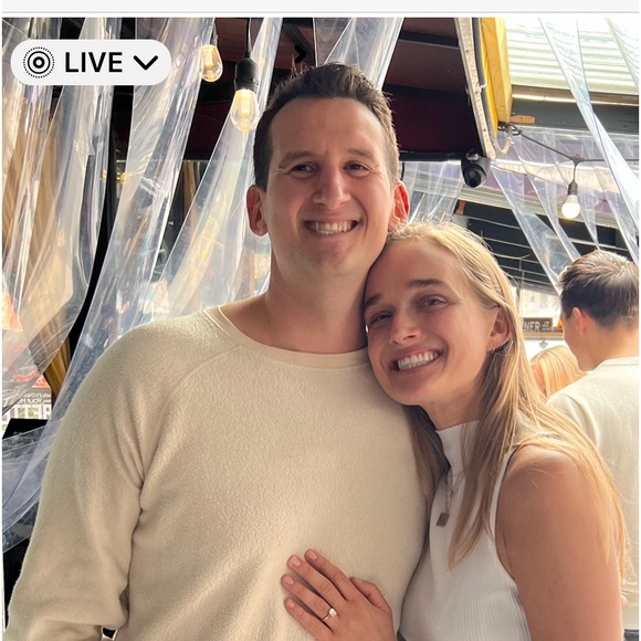 Meet your Posher, Patricia - Picture 2 of 5